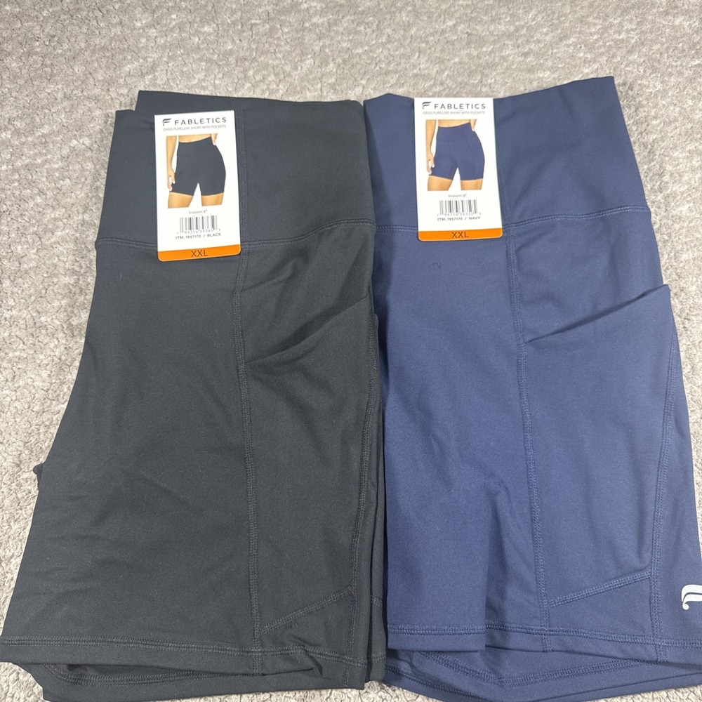 Bundle of 2 Fabletics Women's Bike Shorts - Navy Blue/Black - XXL lot of 2 NWT